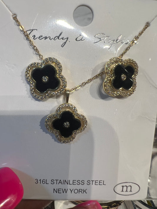 $5 Sets